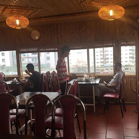 Home Cau Giay Hotel ハノイ市 エクステリア 写真