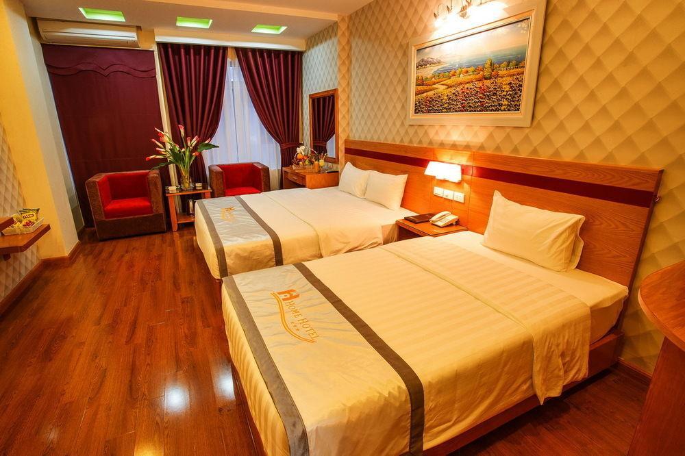 Home Cau Giay Hotel ハノイ市 エクステリア 写真